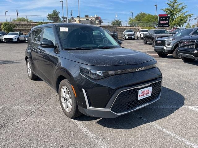 used 2023 Kia Soul car, priced at $17,914