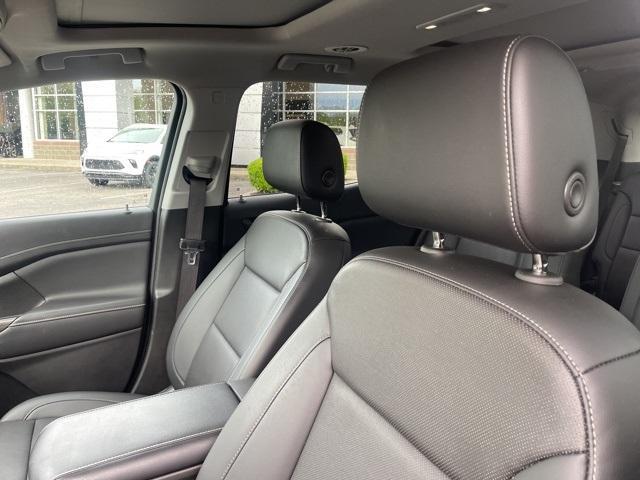 used 2022 GMC Acadia car, priced at $30,000