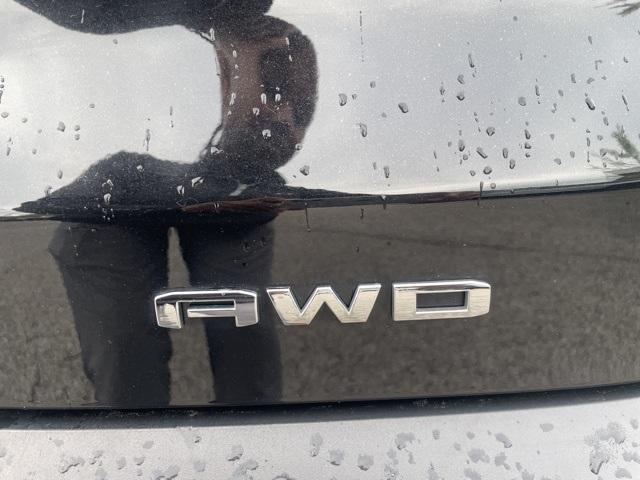 used 2022 GMC Acadia car, priced at $30,000