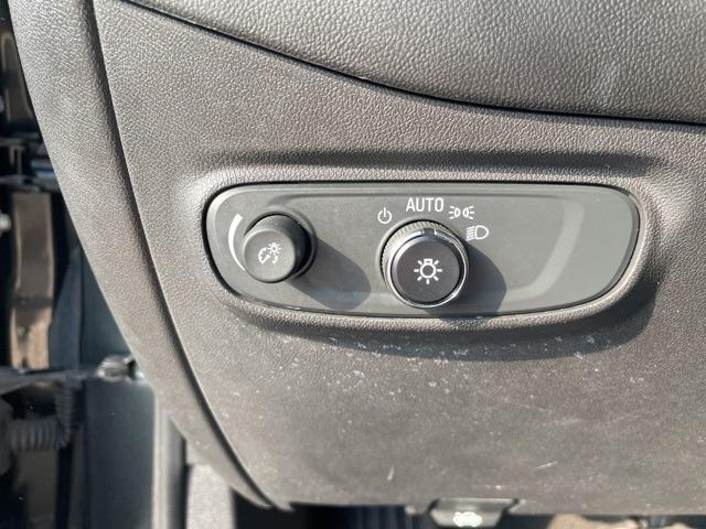 used 2020 Chevrolet Equinox car, priced at $11,945