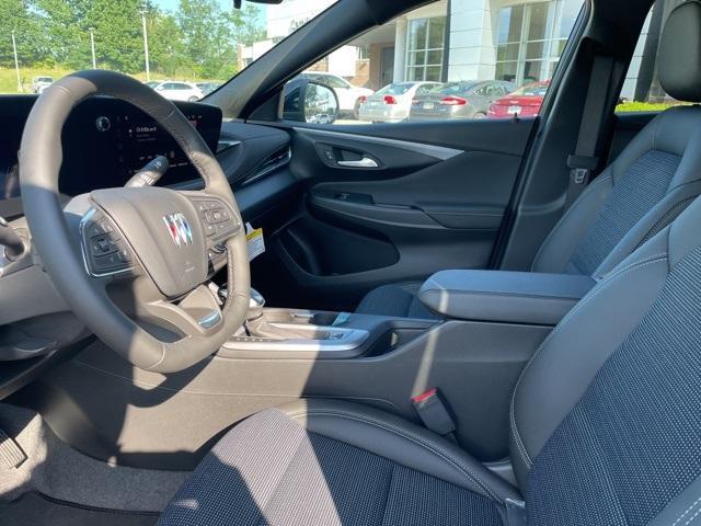 new 2025 Buick Envista car, priced at $26,625