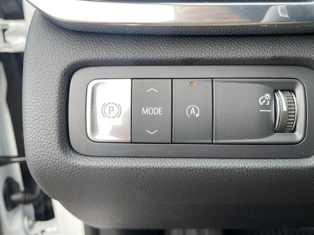 new 2025 GMC Acadia car, priced at $48,680