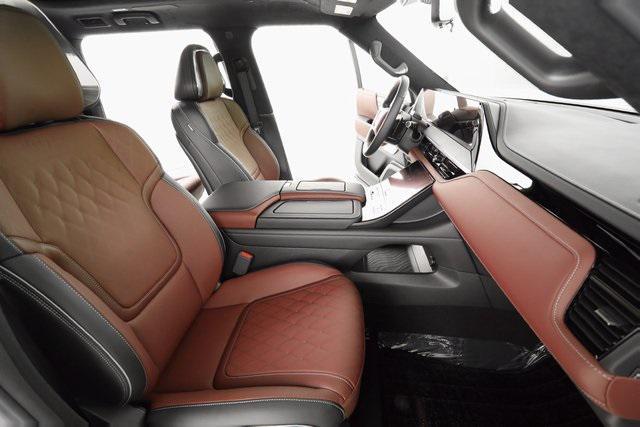 new 2025 INFINITI QX80 car, priced at $112,590