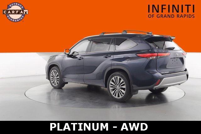used 2021 Toyota Highlander car, priced at $35,496