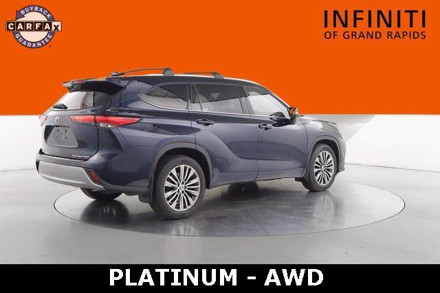 used 2021 Toyota Highlander car, priced at $35,496