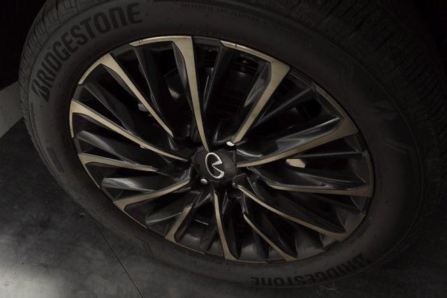 new 2025 INFINITI QX80 car, priced at $112,795