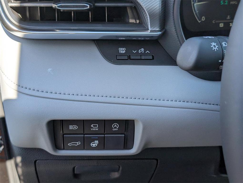 new 2025 Toyota Highlander car, priced at $54,220