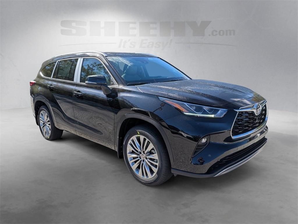 new 2025 Toyota Highlander car, priced at $54,220