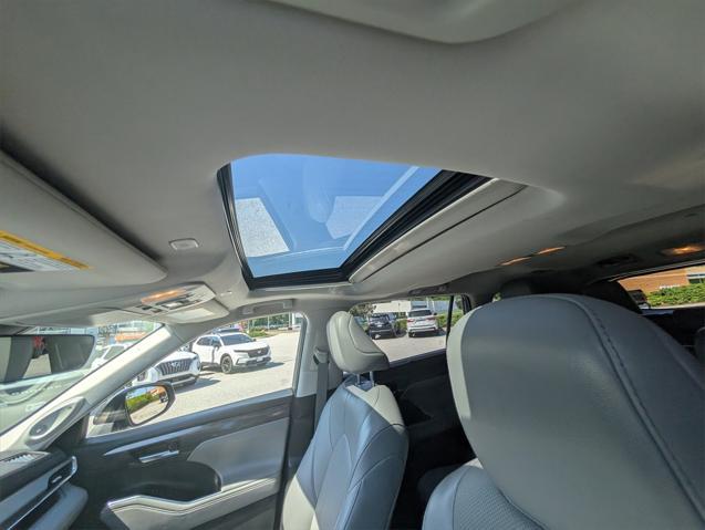used 2023 Toyota Highlander Hybrid car, priced at $40,988