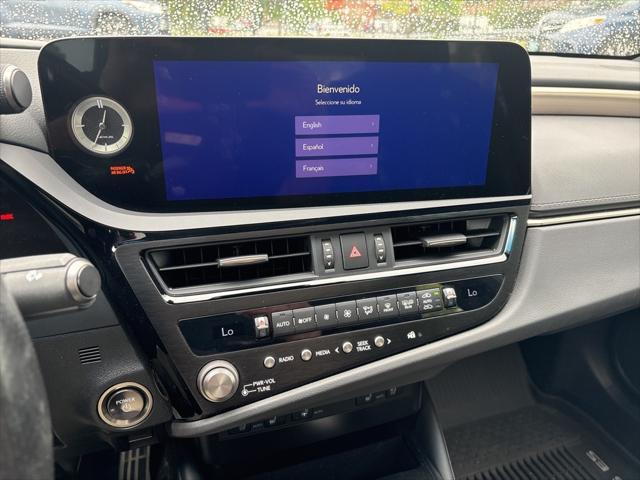 used 2023 Lexus ES 300h car, priced at $39,988