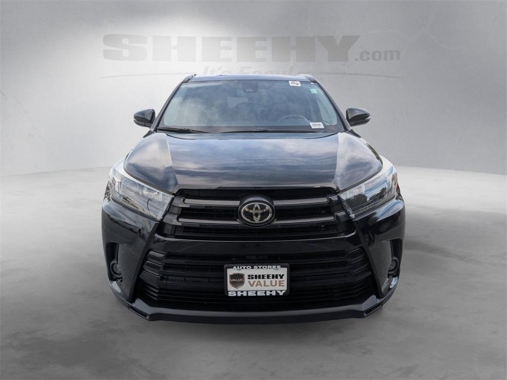 used 2019 Toyota Highlander car, priced at $24,988