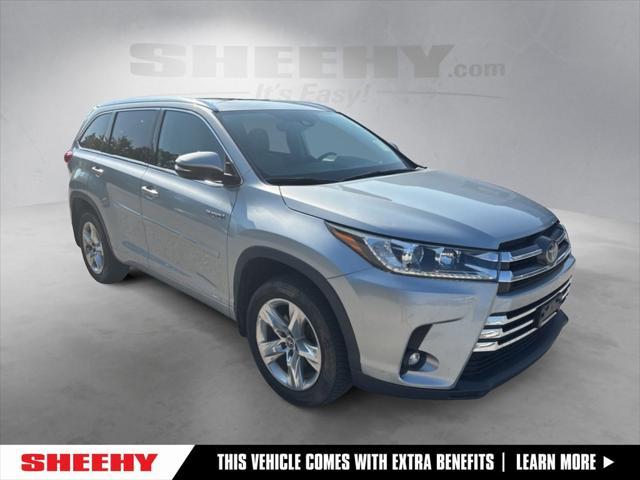 used 2019 Toyota Highlander Hybrid car, priced at $31,988