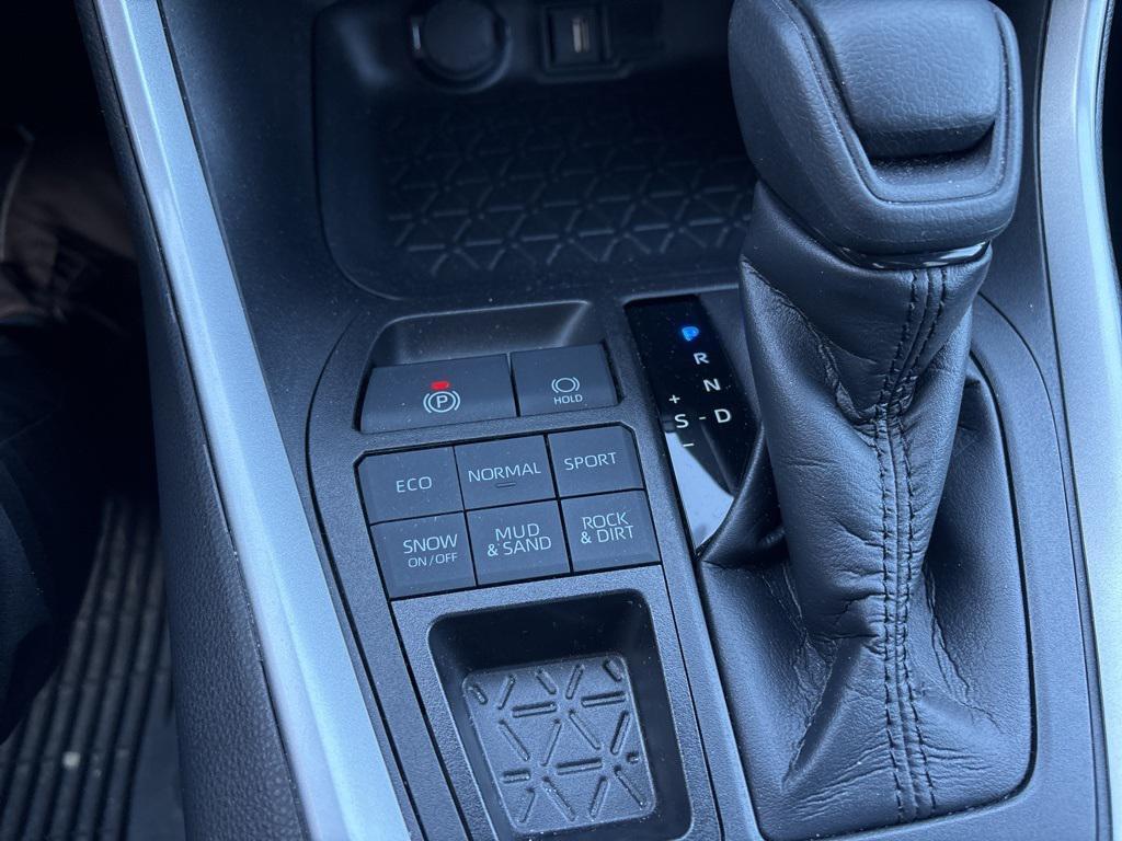 used 2021 Toyota RAV4 car, priced at $26,988