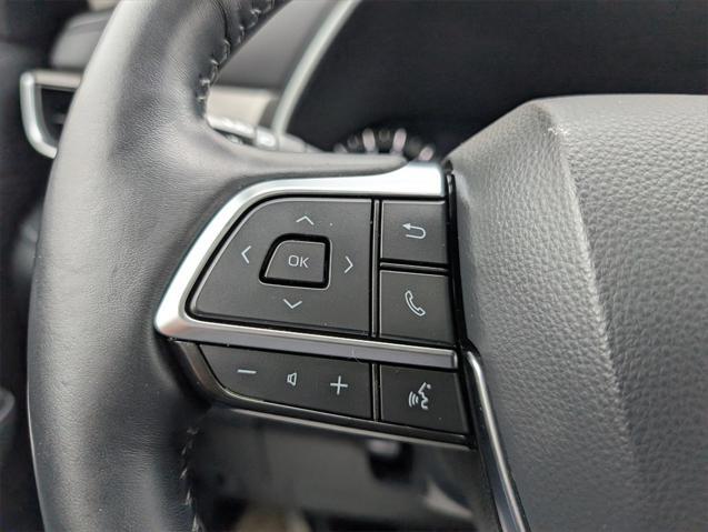 used 2021 Toyota Highlander car, priced at $37,788
