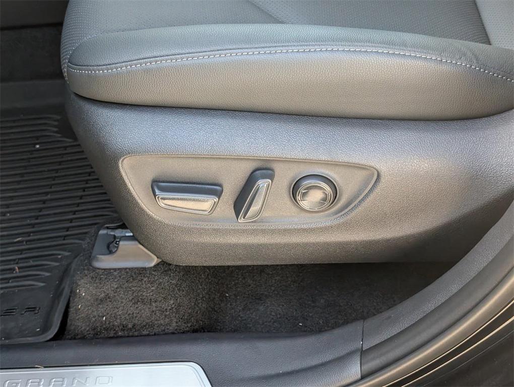 new 2025 Toyota Grand Highlander car, priced at $56,078