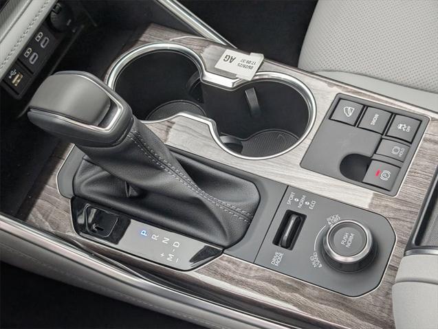 new 2025 Toyota Highlander car, priced at $53,675