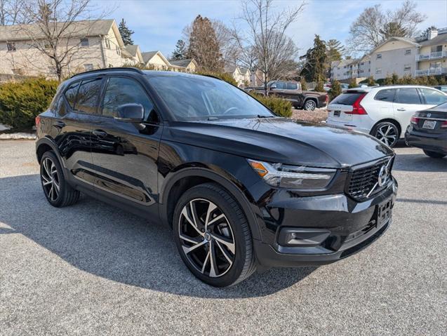 used 2022 Volvo XC40 car, priced at $30,970