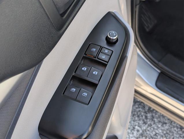 used 2014 Toyota Highlander car, priced at $15,980