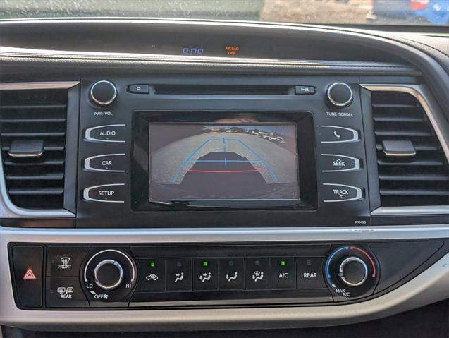 used 2014 Toyota Highlander car, priced at $15,980