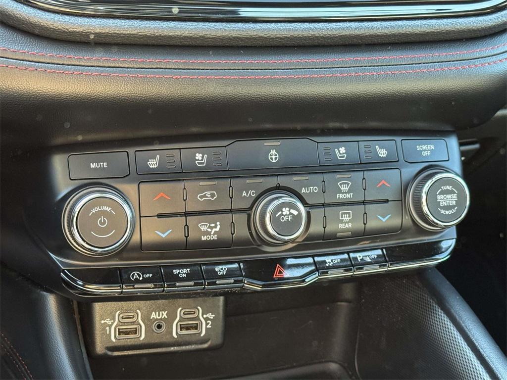 used 2024 Dodge Durango car, priced at $31,588