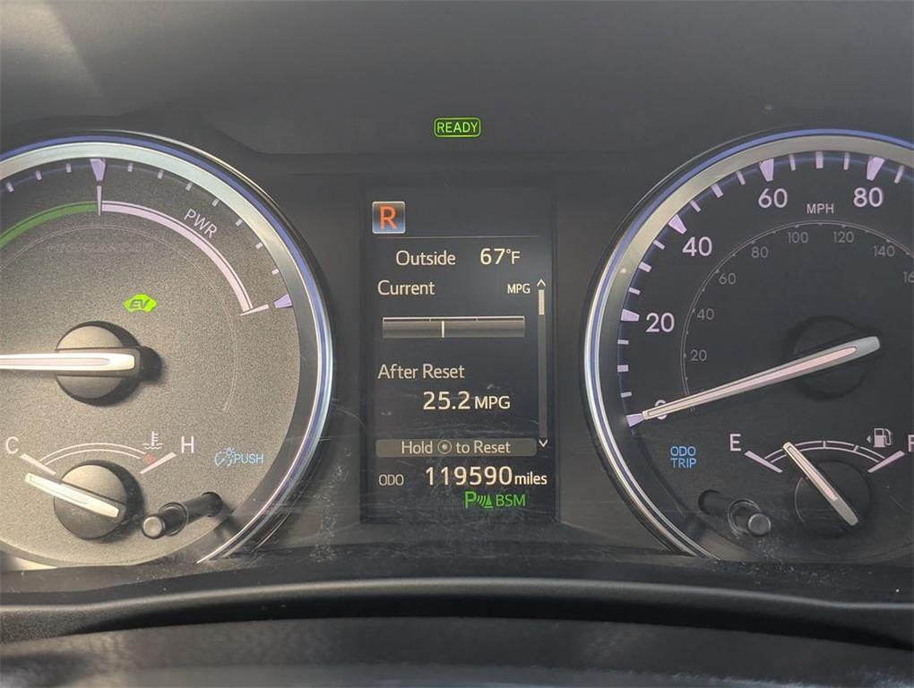 used 2019 Toyota Highlander Hybrid car, priced at $20,588