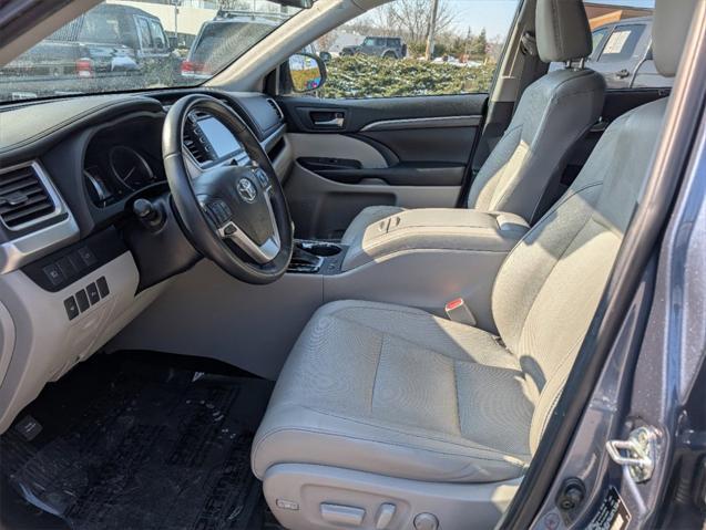 used 2019 Toyota Highlander Hybrid car, priced at $30,799