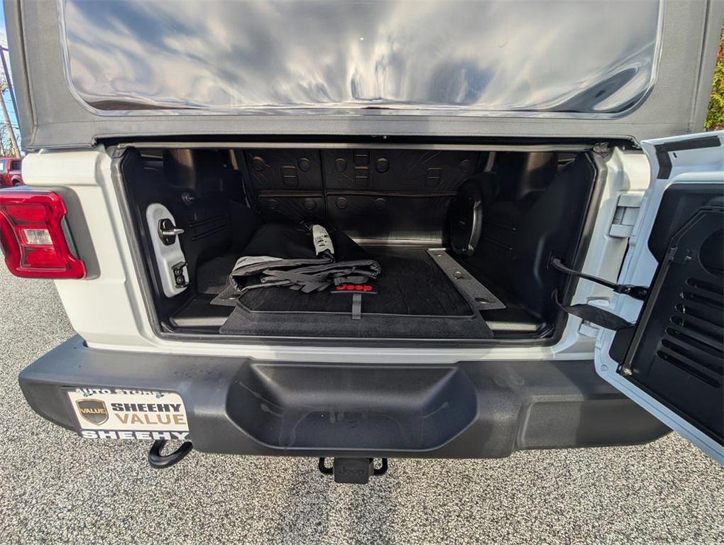 used 2018 Jeep Wrangler Unlimited car, priced at $22,388