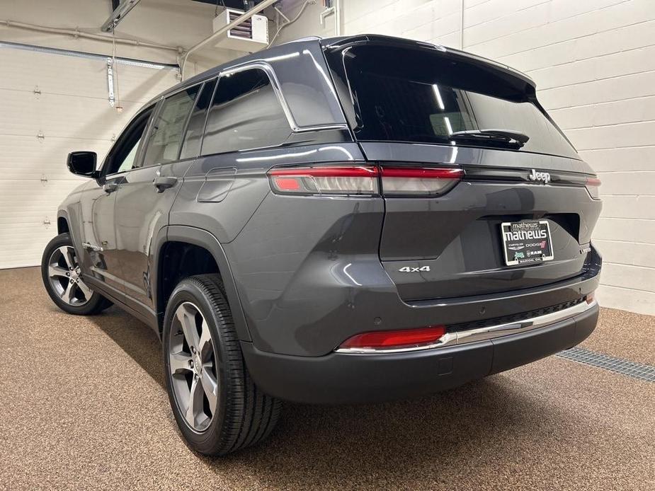 new 2024 Jeep Grand Cherokee car, priced at $48,366