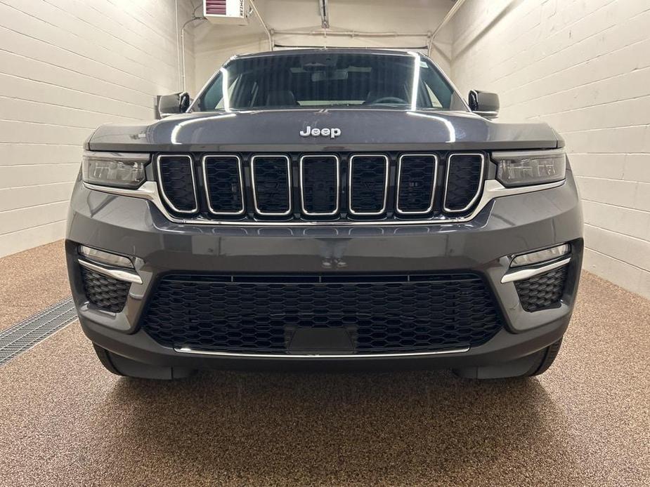 new 2024 Jeep Grand Cherokee car, priced at $52,116