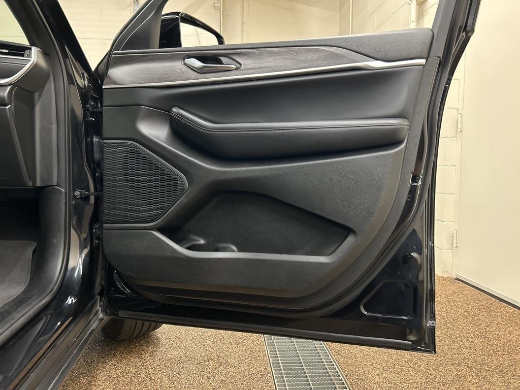 used 2024 Jeep Grand Cherokee L car, priced at $37,000