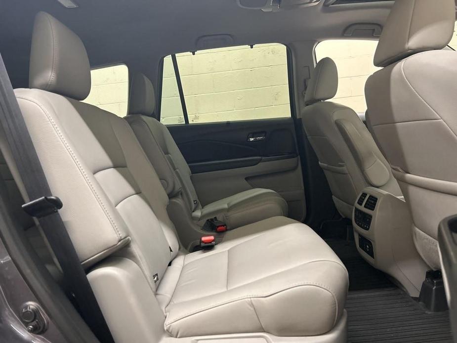 used 2021 Honda Pilot car, priced at $36,362