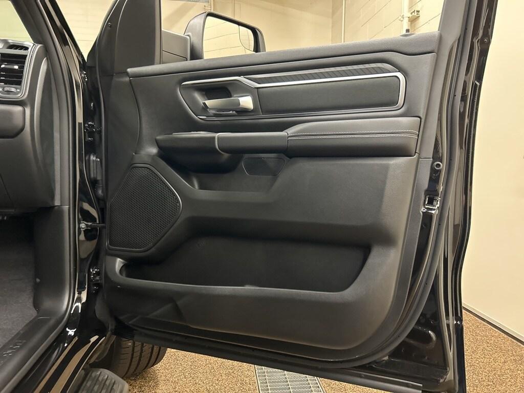 new 2025 Ram 1500 car
