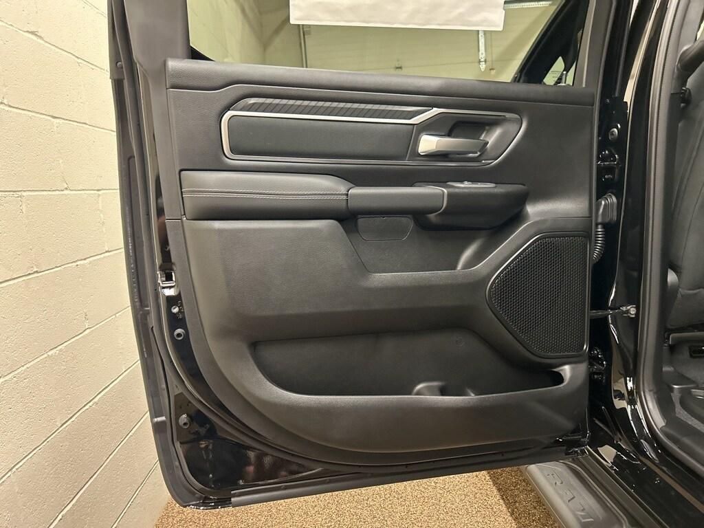 new 2025 Ram 1500 car