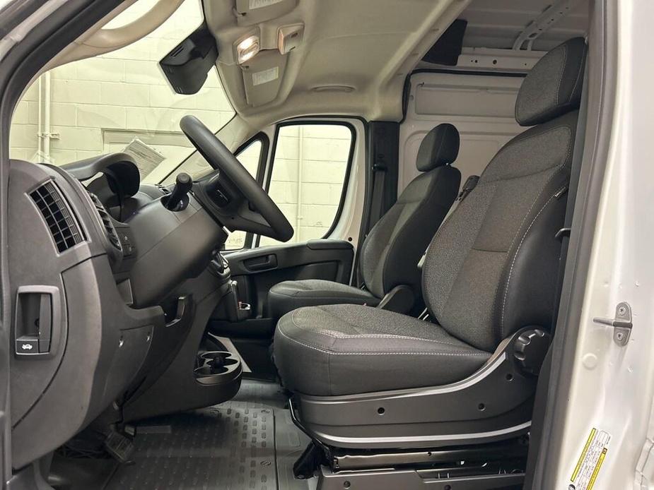 new 2024 Ram ProMaster 2500 car, priced at $45,983