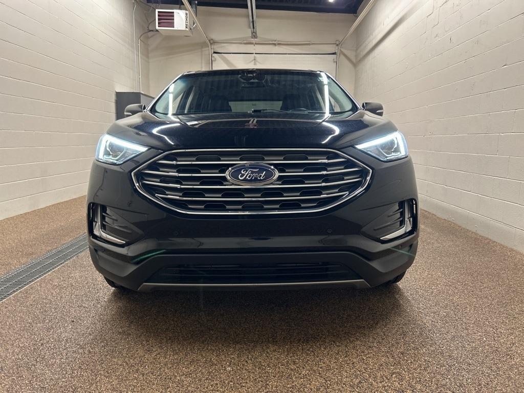 used 2023 Ford Edge car, priced at $25,000
