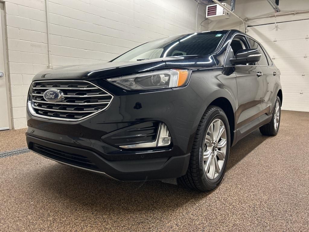 used 2023 Ford Edge car, priced at $25,000