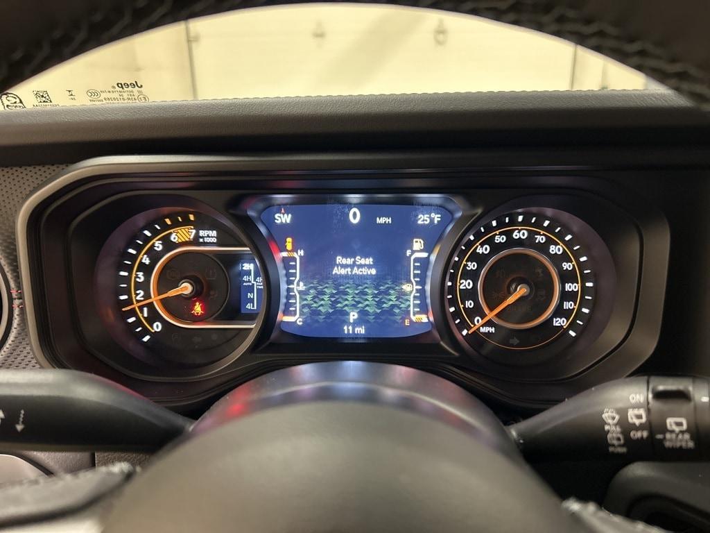 new 2025 Jeep Wrangler car, priced at $69,353