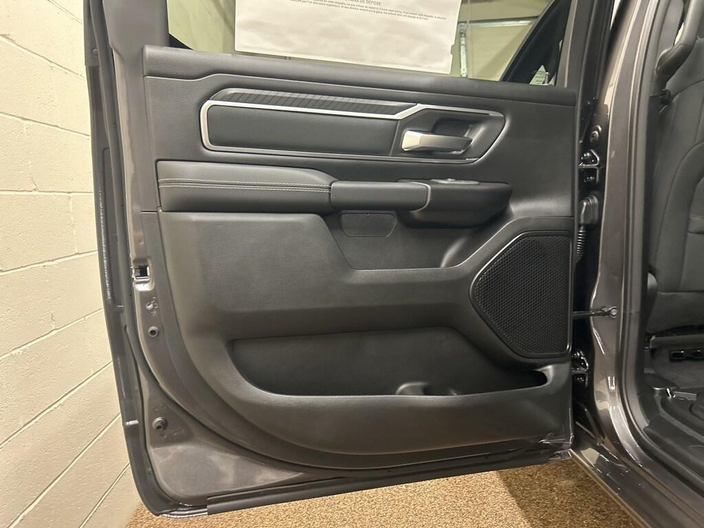 new 2025 Ram 1500 car