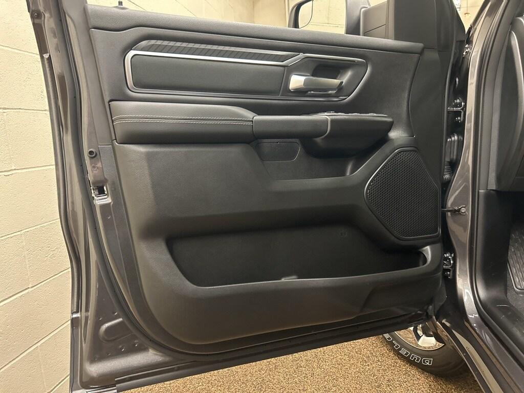 new 2025 Ram 1500 car
