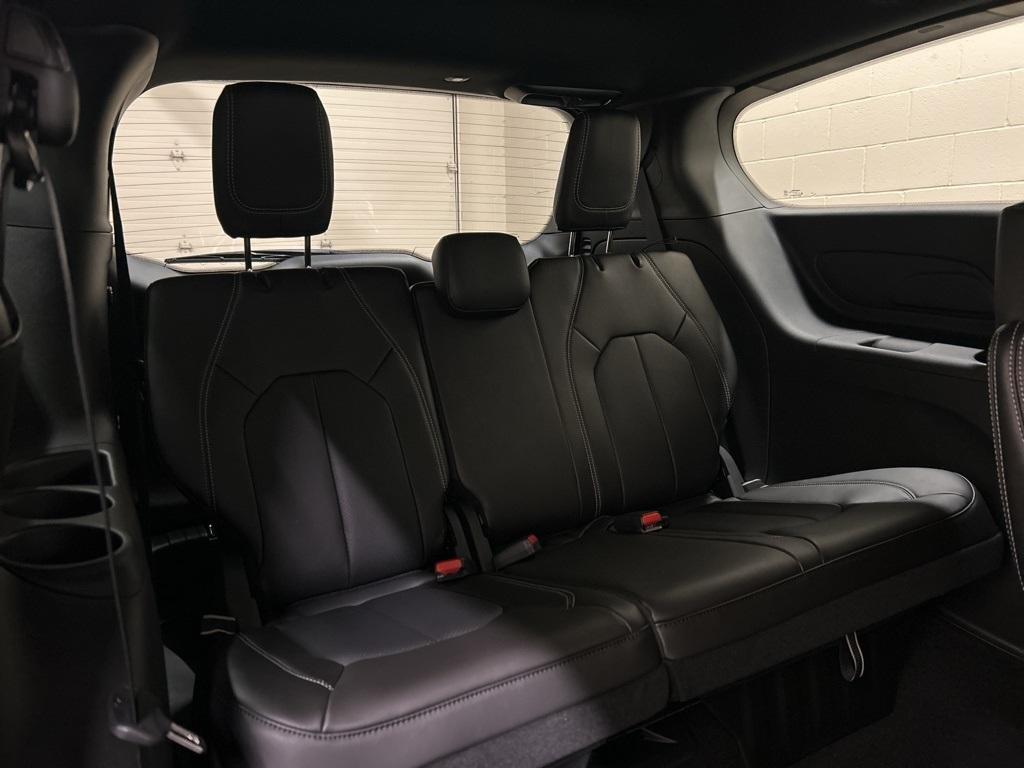 new 2026 Chrysler Pacifica car, priced at $40,097