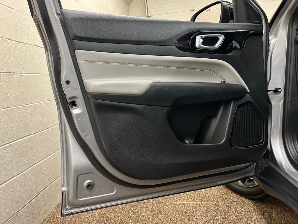 used 2023 Jeep Compass car, priced at $25,000