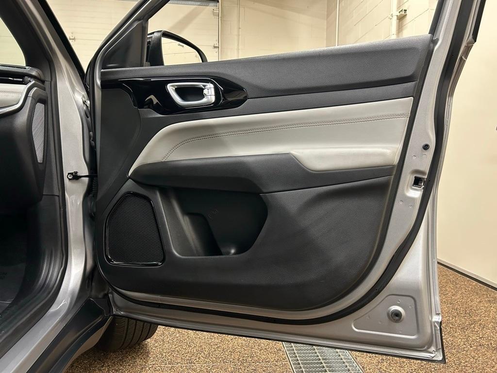 used 2023 Jeep Compass car, priced at $25,000