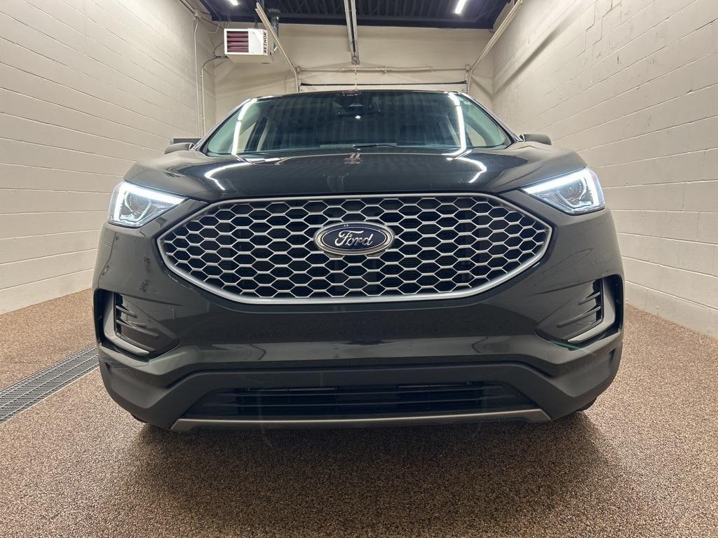 used 2023 Ford Edge car, priced at $23,500