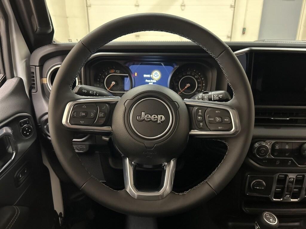 new 2025 Jeep Wrangler car, priced at $53,338