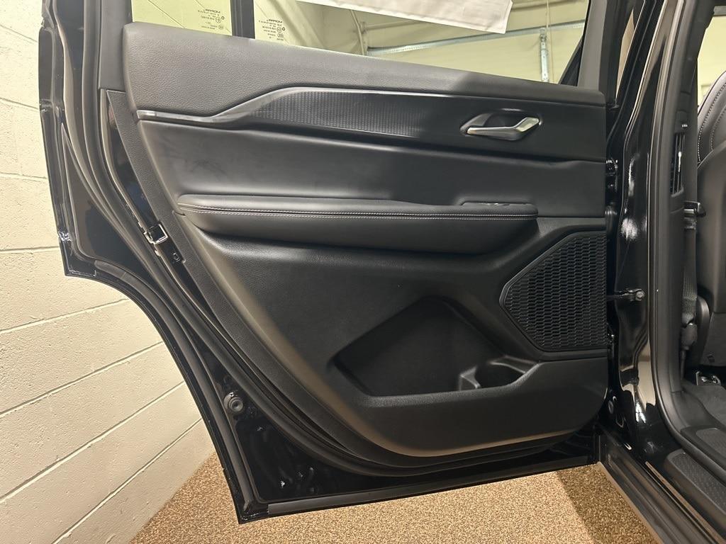 new 2025 Jeep Grand Cherokee L car, priced at $44,866