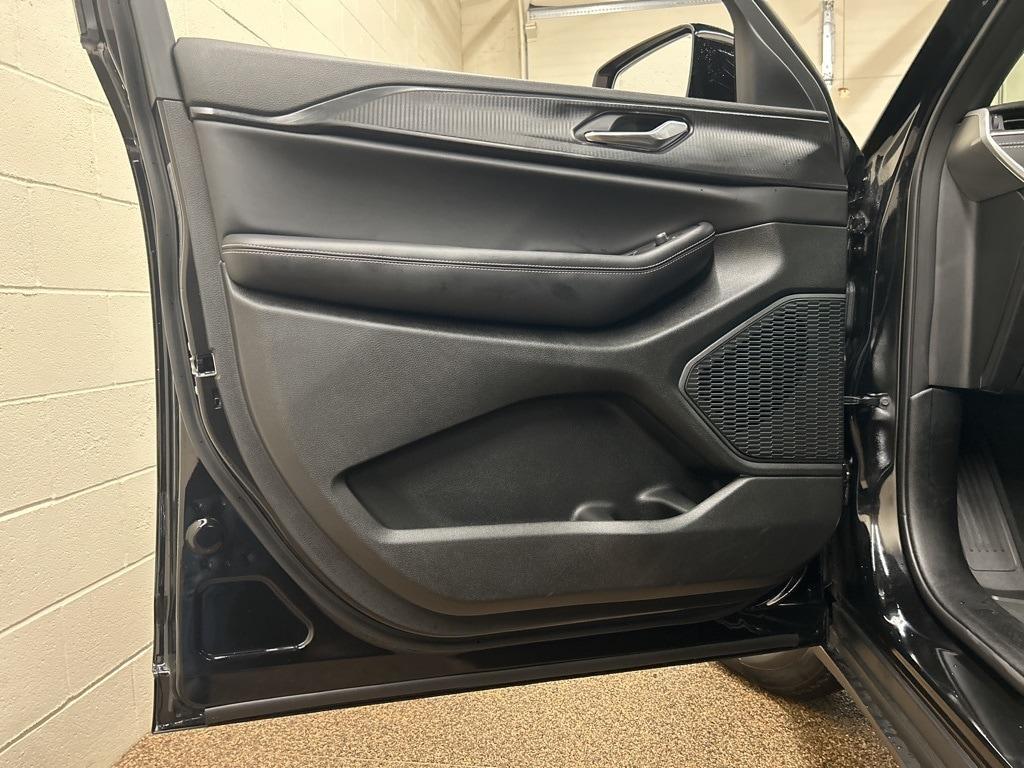 new 2025 Jeep Grand Cherokee L car, priced at $44,866