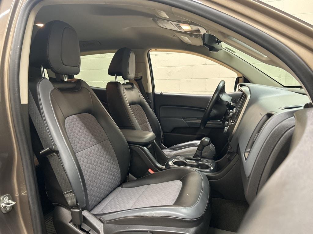 used 2015 Chevrolet Colorado car, priced at $15,000