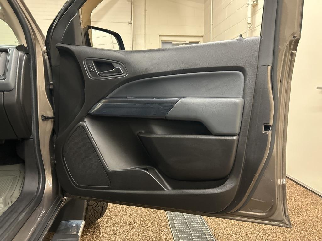 used 2015 Chevrolet Colorado car, priced at $15,000