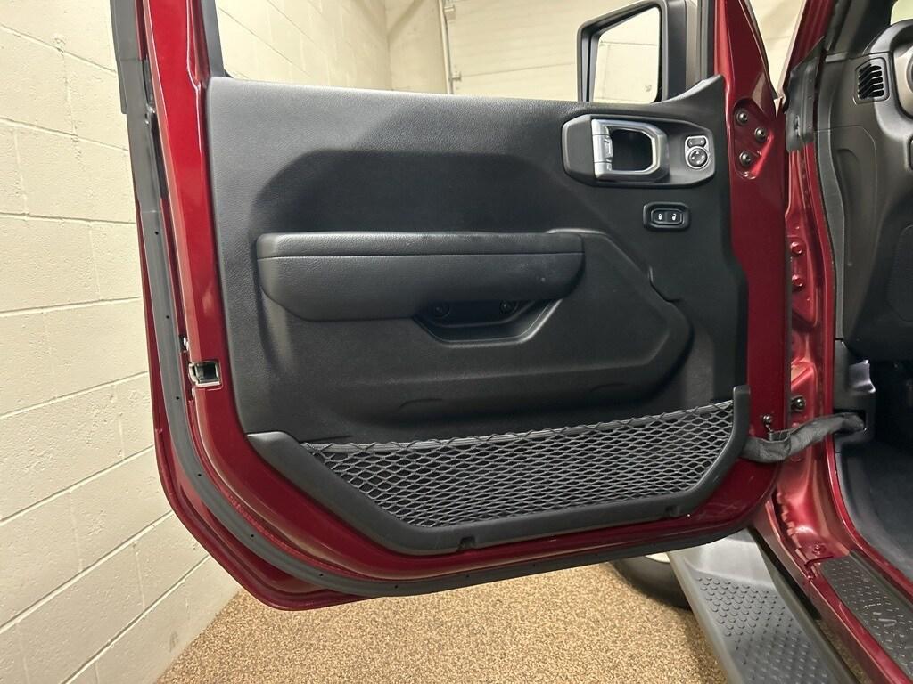 used 2021 Jeep Wrangler Unlimited car, priced at $33,780