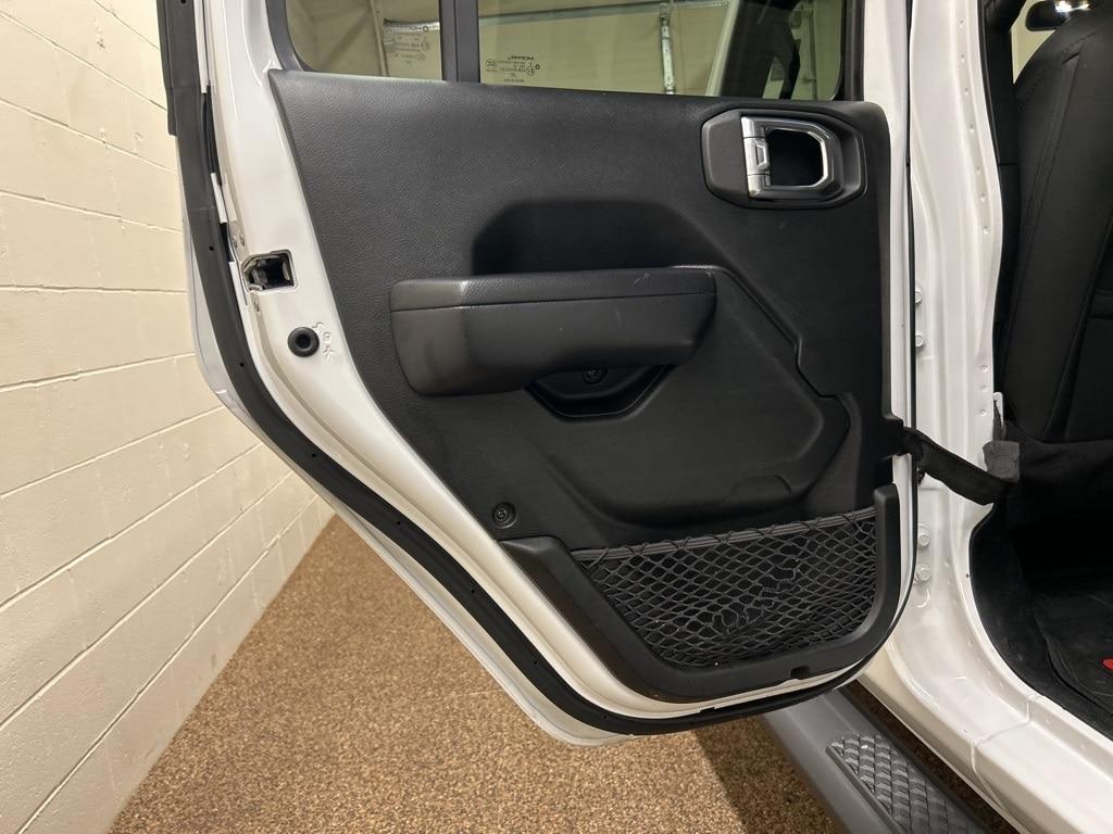 used 2021 Jeep Gladiator car, priced at $31,000